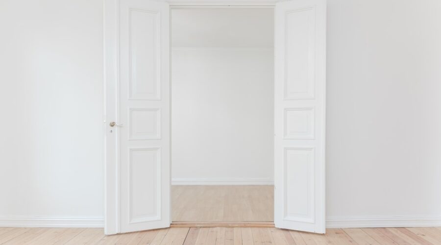 découvrez des remèdes maison efficaces et naturels pour soulager divers maux du quotidien. apprenez à utiliser des ingrédients simples disponibles chez vous pour améliorer votre bien-être et votre santé sans recourir aux médicaments.