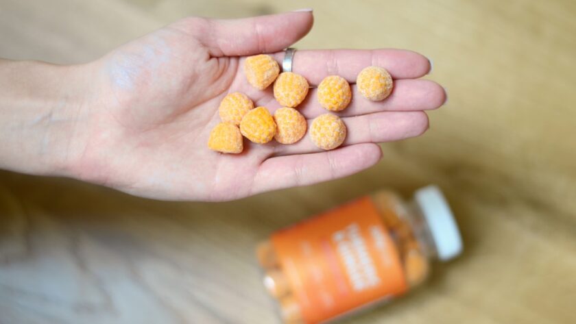 découvrez l'immunité, un élément essentiel de notre santé, qui protège notre corps contre les maladies et infections. apprenez comment renforcer vos défenses immunitaires à travers une alimentation équilibrée, l'exercice régulier et des pratiques de bien-être.
