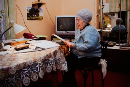 découvrez des conseils précieux de grand-mère pour améliorer votre quotidien et retrouver des astuces de grand-mère sur la cuisine, le jardinage et le bien-être. apprenez à préserver les traditions tout en simplifiant votre vie moderne!