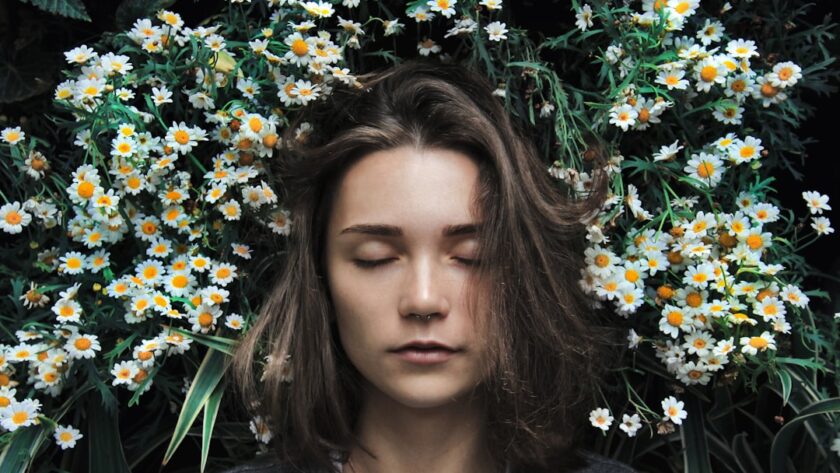 découvrez des remèdes naturels pour favoriser un sommeil réparateur et retrouver des nuits paisibles. explorez des astuces, des techniques de relaxation et des ingrédients naturels qui vous aideront à surmonter l'insomnie et à améliorer la qualité de votre sommeil.