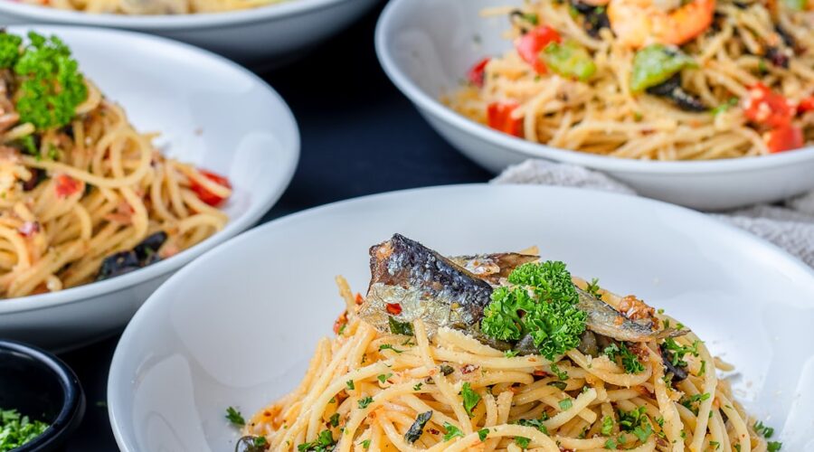 découvrez la recette parfaite de la pizza maison : des ingrédients frais, une pâte croustillante et des garnitures savoureuses pour ravir vos papilles. réalisez facilement votre propre pizza à domicile et impressionnez vos convives avec des créations personnalisées.