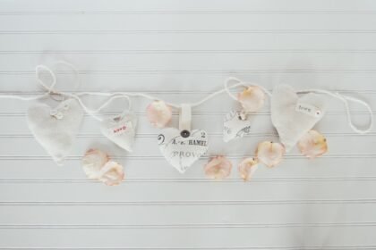 découvrez notre délicieuse recette de brioche fait maison, moelleuse et parfumée. idéale pour le petit-déjeuner ou le goûter, cette brioche vous ravira avec sa texture légère et son goût sucré. suivez nos conseils étape par étape pour réaliser facilement cette douceur incontournable !