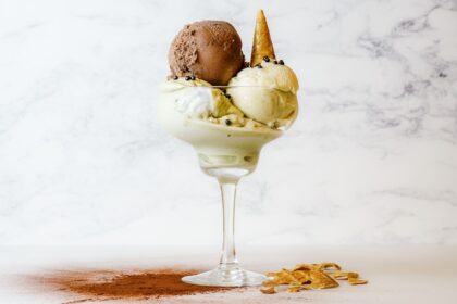 découvrez une sélection irrésistible de desserts gourmands qui raviront vos papilles. que vous soyez amateur de douceurs chocolatées, de fruits frais ou de pâtisseries raffinées, trouvez l'inspiration pour vos prochains délices sucrés.