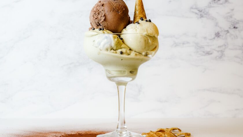 découvrez une sélection irrésistible de desserts gourmands qui raviront vos papilles. que vous soyez amateur de douceurs chocolatées, de fruits frais ou de pâtisseries raffinées, trouvez l'inspiration pour vos prochains délices sucrés.