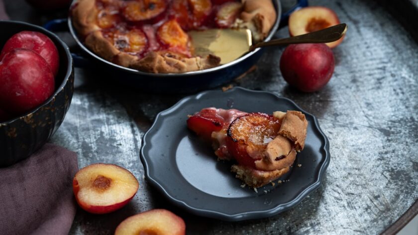 découvrez la galette, une délicieuse pâtisserie traditionnelle qui séduira vos papilles. que ce soit pour la chandeleur ou tout autre moment de l'année, apprenez-en plus sur ses recettes variées et son histoire fascinante.