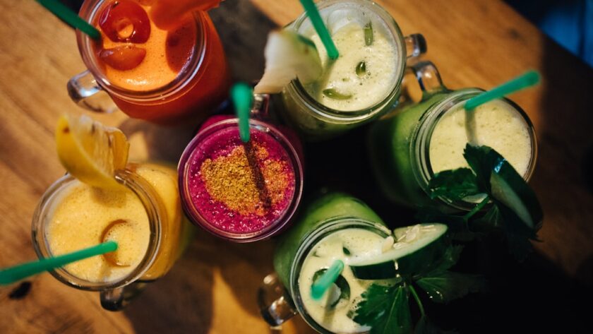 découvrez des recettes de smoothies delicioses et sains, parfaits pour tous les goûts. transformez vos fruits et légumes préférés en boissons rafraîchissantes et nutritives, idéales pour le petit déjeuner ou en collation. essayez nos mélanges surprenants dès aujourd'hui!