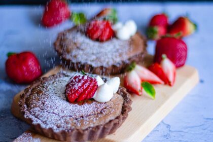 découvrez notre délicieuse recette de tarte aux pommes, un dessert classique qui allie la douceur des pommes frais à une pâte croustillante. parfaite pour toutes les occasions, cette tarte ravira vos papilles avec son goût authentique et réconfortant.