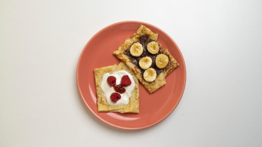 découvrez l'univers savoureux des crêpes : recettes faciles, astuces de préparation et conseils pour les garnitures sucrées ou salées. éveillez vos papilles avec cette spécialité emblématique de la cuisine française.