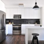découvrez des remèdes maison efficaces et naturels pour soulager divers maux au quotidien. apprenez à préparer des solutions simples à base d'ingrédients courants pour améliorer votre bien-être et votre santé.