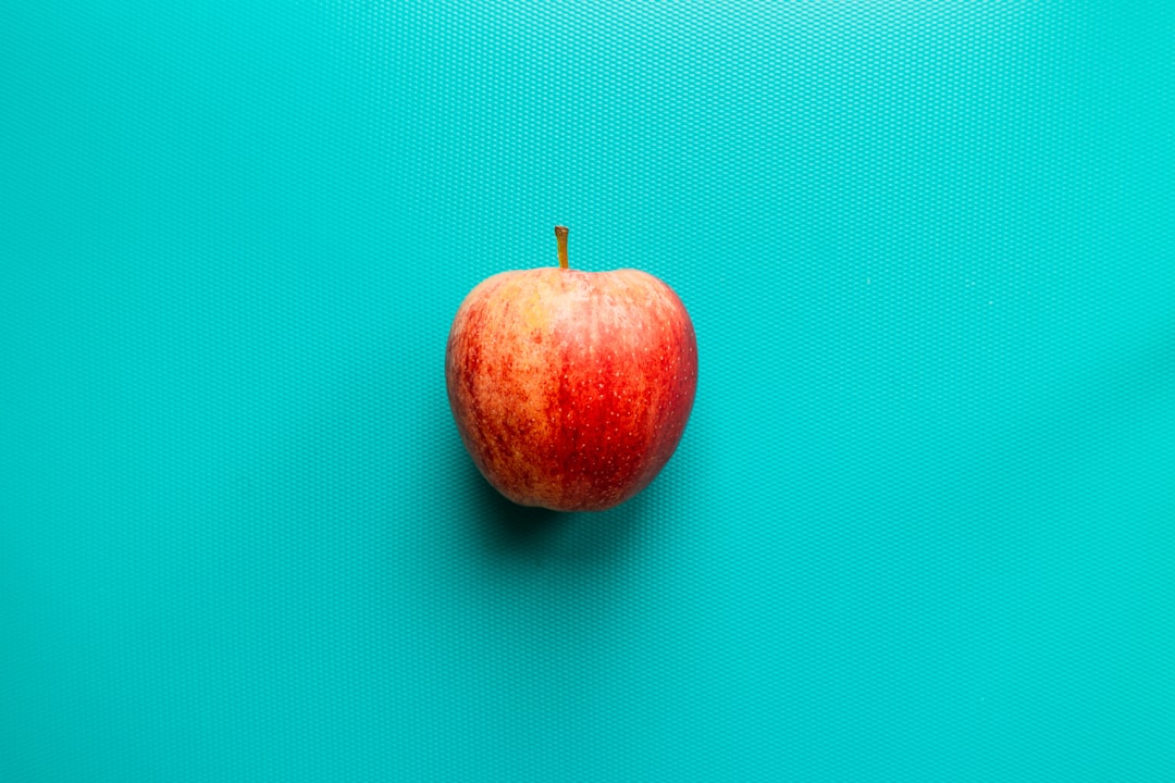 découvrez tous les bienfaits de la vinaigre de cidre : un allié naturel pour la digestion, la santé de la peau et le bien-être général. apprenez comment l'intégrer facilement dans votre quotidien.