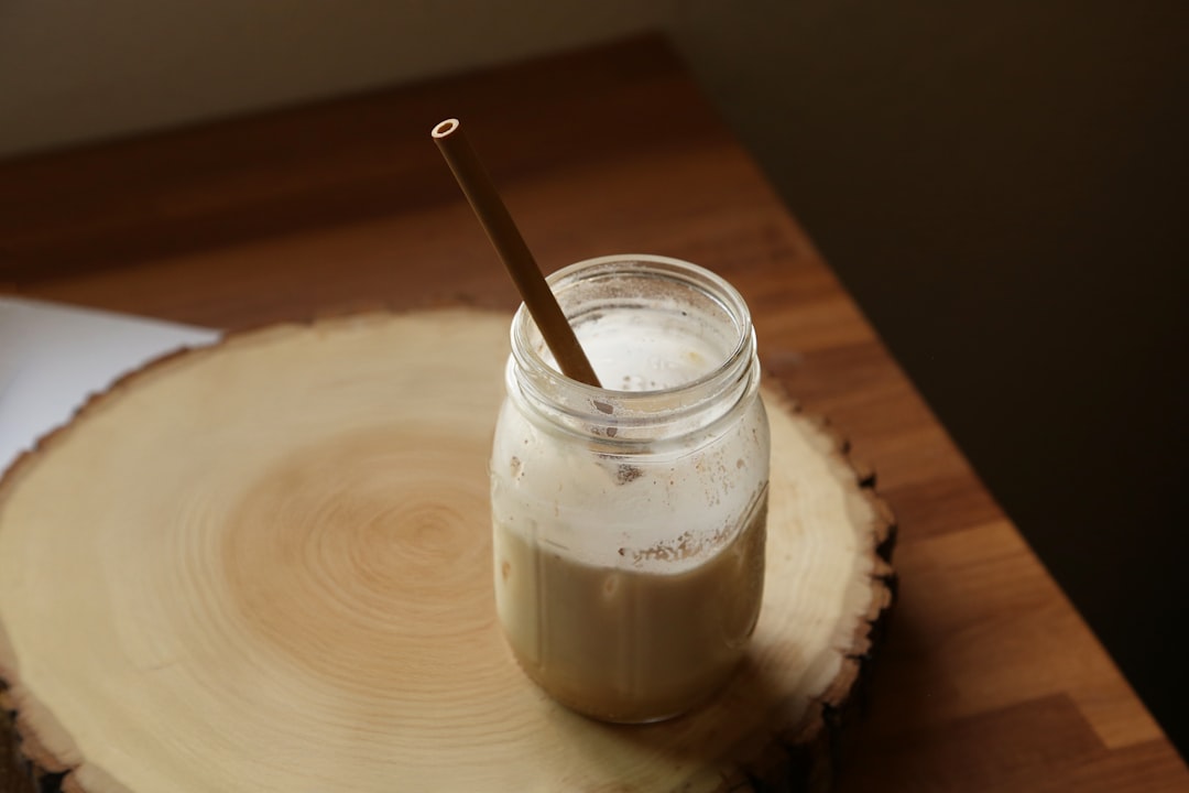 découvrez des recettes automnales savoureuses et réconfortantes qui célèbrent les saveurs de la saison. des plats chauds aux desserts gourmands, inspirez-vous pour cuisiner avec les ingrédients frais de l'automne.