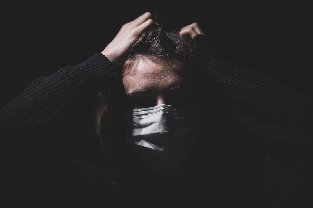 découvrez les causes et les remèdes de la toux. apprenez comment soulager ce symptôme courant et quand consulter un professionnel de santé. protégez votre bien-être avec nos conseils.