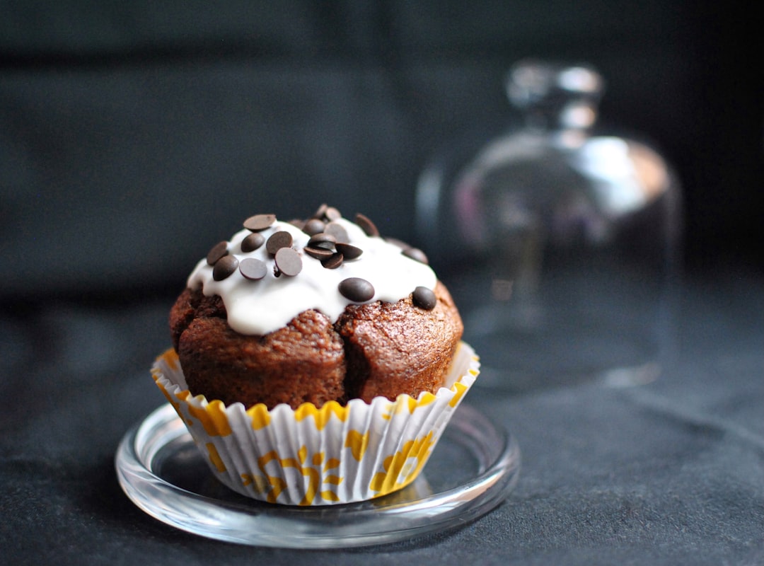 découvrez une sélection irrésistible de desserts gourmands, alliant saveurs traditionnelles et créations innovantes. idéal pour toutes les occasions, ces douceurs raviront vos papilles et celles de vos proches.