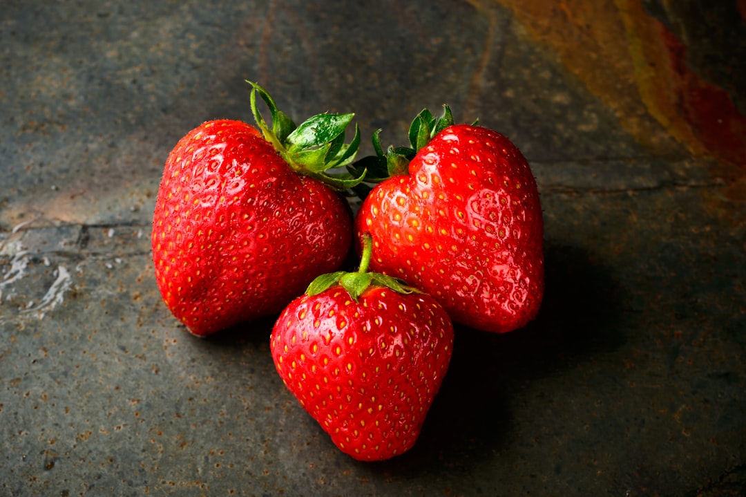 découvrez la richesse et la variété des fruits : des bienfaits nutritionnels aux délicieuses recettes. explorez notre sélection pour une vie saine et gourmande !