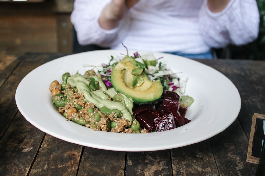 découvrez des recettes saines et amusantes qui raviront vos papilles tout en préservant votre bien-être. transformez votre cuisine en un espace joyeux avec des plats délicieux et nutritionnels, parfaits pour toute la famille !