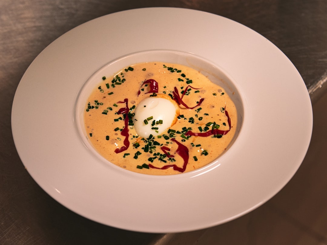 découvrez des recettes gourmet savoureuses et raffinées qui éveilleront vos papilles. parfaites pour impressionner vos invités ou savourer un repas exceptionnel à la maison, nos recettes mettent en avant des ingrédients de qualité et des techniques de cuisine sophistiquées.
