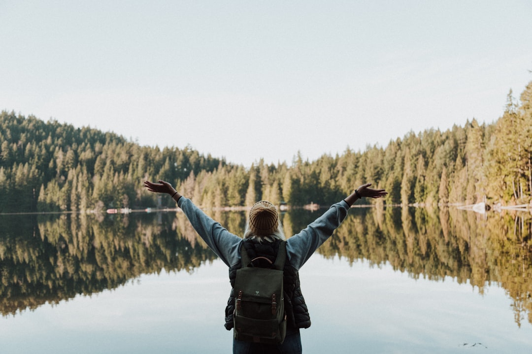 découvrez les secrets du bonheur avec notre guide complet sur le bien-être émotionnel. apprenez à cultiver la joie et à transformer votre vie grâce à des conseils pratiques et des techniques inspirantes.