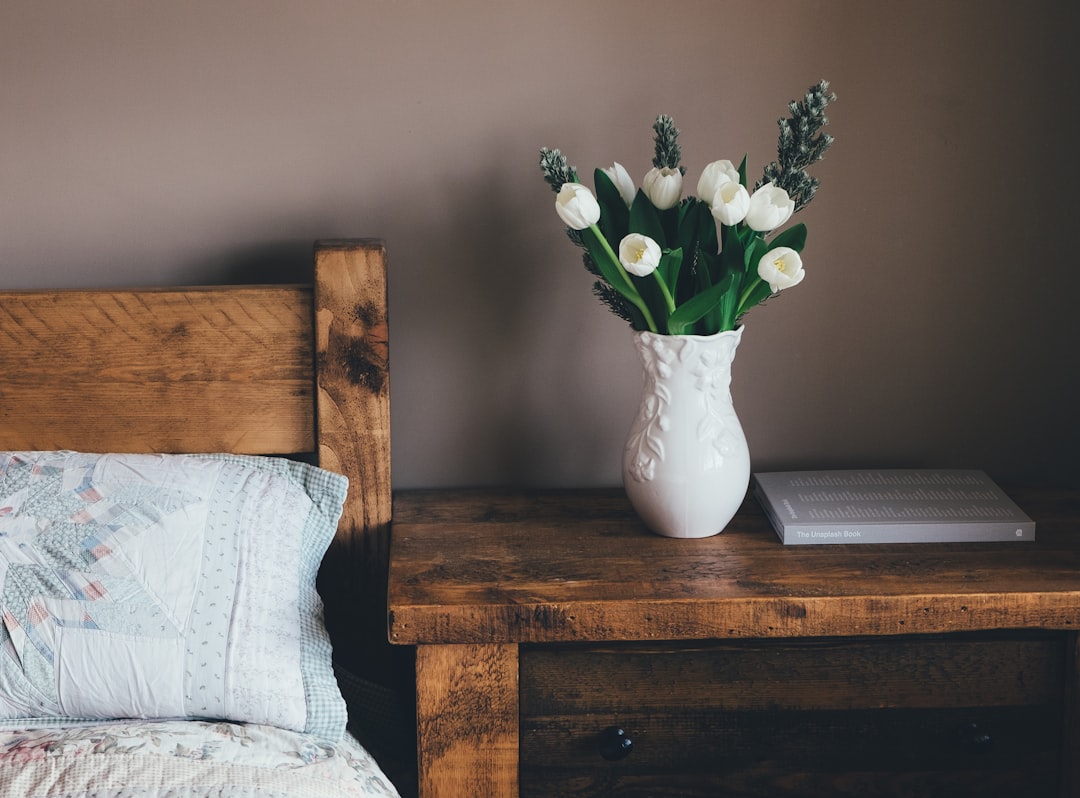 découvrez des conseils pratiques de nettoyage à domicile pour garder votre maison impeccable. apprenez des astuces efficaces pour nettoyer chaque pièce, gagner du temps et profiter d’un environnement sain et agréable.