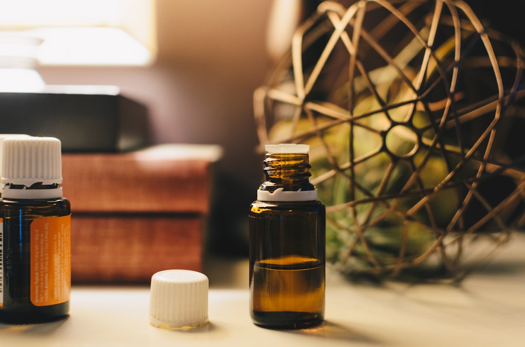 découvrez des remèdes maison efficaces et naturels pour soulager divers maux du quotidien. apprenez à utiliser des ingrédients simples et accessibles pour améliorer votre bien-être et soigner vos affections avec des solutions respectueuses de votre santé.