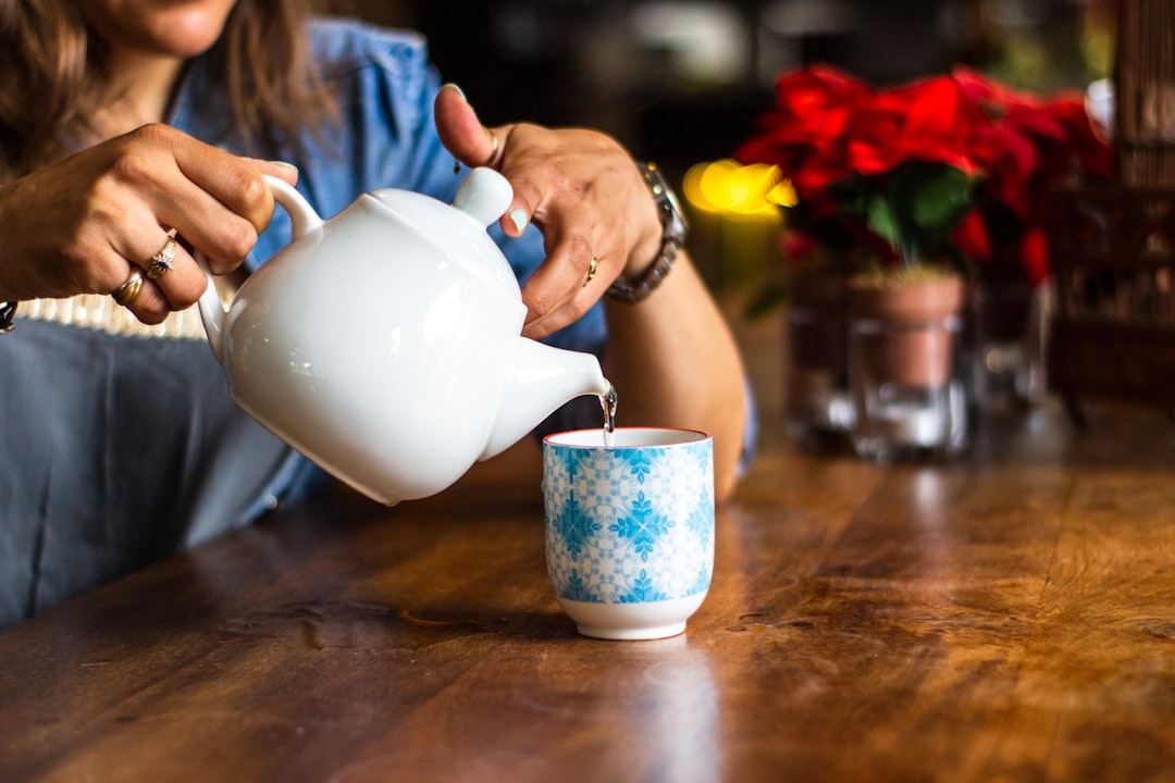 découvrez des remèdes maison efficaces pour soulager divers maux et améliorer votre bien-être au quotidien. des solutions naturelles et simples à votre portée pour une santé optimale.