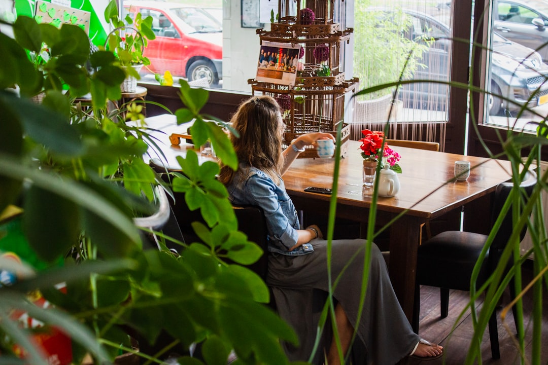 découvrez des remèdes maison efficaces et naturels pour soulager divers maux. apprenez à utiliser des ingrédients simples et accessibles pour améliorer votre bien-être au quotidien.