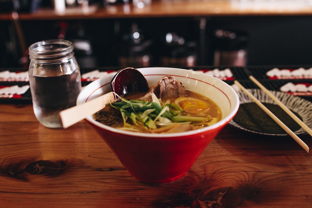 découvrez notre délicieuse recette de soupe maison, préparée avec des ingrédients frais et savoureux. idéale pour réchauffer vos soirées d'hiver ou pour un repas santé. essayez-la dès aujourd'hui et régalez vos proches !