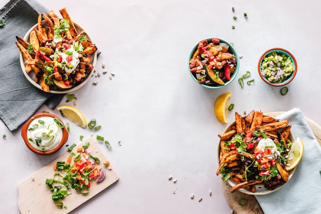 découvrez l'art de la préparation de repas (meal prep) : gagnez du temps, mangez sainement et réduisez le gaspillage alimentaire grâce à nos astuces et recettes simples pour organiser vos repas de la semaine.