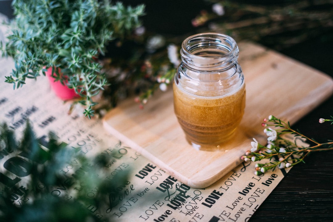découvrez les avantages des désinfectants naturels pour un nettoyage efficace et sans produits chimiques. optez pour des solutions écologiques pour protéger votre santé et l'environnement tout en garantissant une hygiène optimale dans votre quotidien.