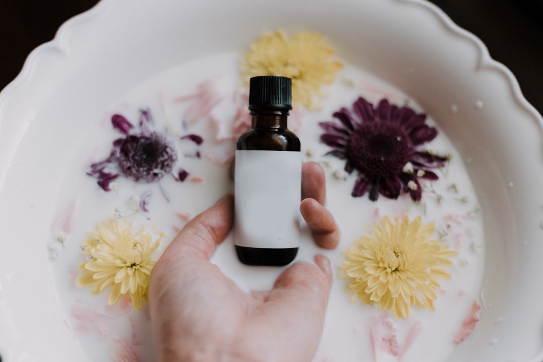 découvrez des remèdes naturels efficaces pour améliorer votre santé et votre bien-être. explorez des solutions à base de plantes, d'huiles essentielles et de pratiques traditionnelles pour soulager divers maux au quotidien.