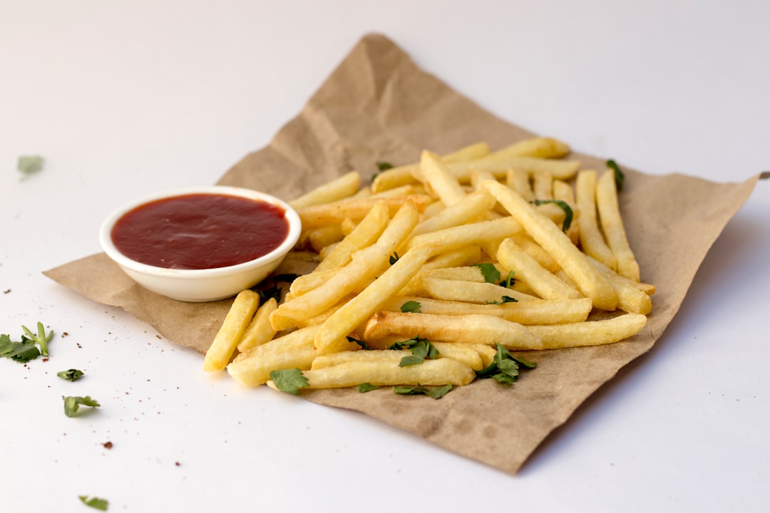 découvrez des recettes savoureuses et variées de sauces pour rehausser vos plats. que vous préfériez les sauces classiques, épicées ou crémeuses, trouvez l'inspiration pour accompagner vos viandes, légumes ou pâtes avec nos conseils culinaires.