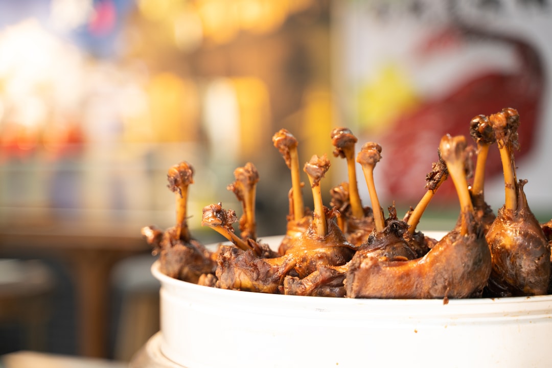 découvrez une sélection irrésistible de snacks savoureux, parfaits pour satisfaire vos envies de grignotage. que vous soyez amateur de saveurs salées ou épicées, nos délicieux en-cas rehausseront vos moments de détente et de convivialité.