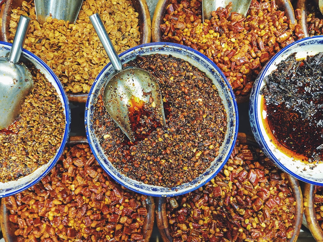 découvrez l'univers des plats épicés avec notre guide complet sur les saveurs piquantes. apprenez à relever vos recettes grâce à des conseils, des astuces et des inspirations pour apprécier le goût intense du piment. explorez des recettes savoureuses qui font vibrer vos papilles!
