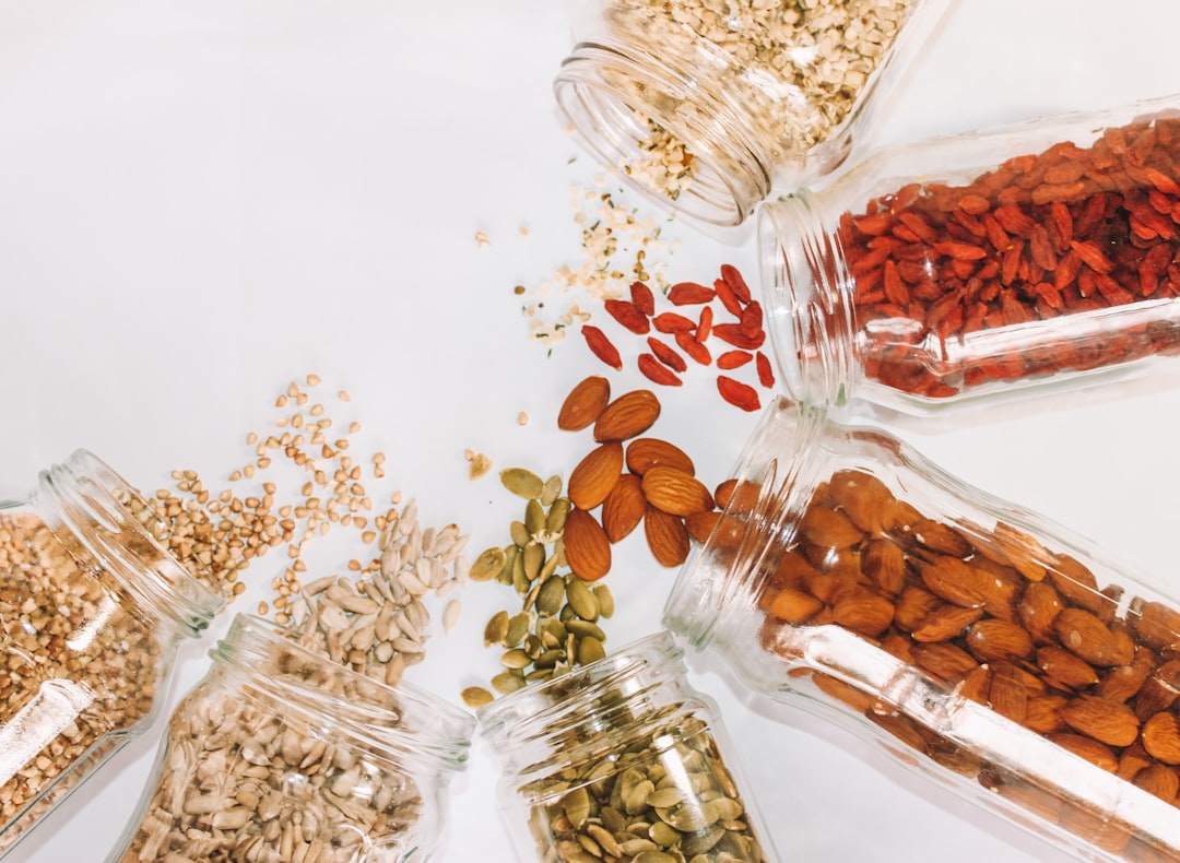 découvrez les superfoods, ces aliments puissants et nutritifs qui boostent votre santé et votre bien-être. apprenez comment intégrer ces superaliments dans votre alimentation quotidienne pour améliorer votre vitalité et renforcer votre système immunitaire.