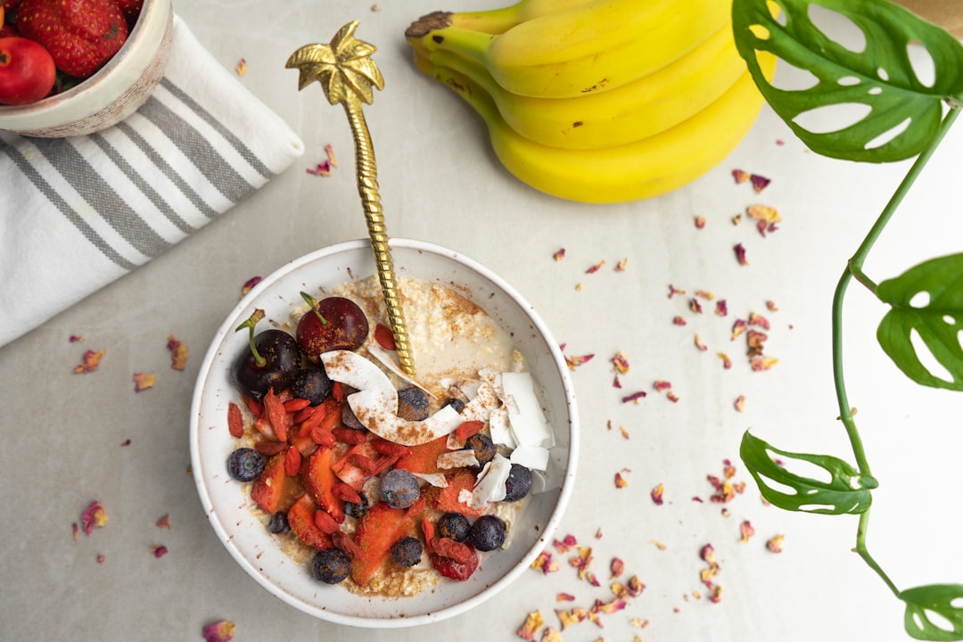 découvrez des recettes vegans délicieuses et faciles à réaliser qui raviront vos papilles. explorez des plats innovants et sains, parfaits pour tous les amoureux de la cuisine respectueuse des animaux et de l'environnement.