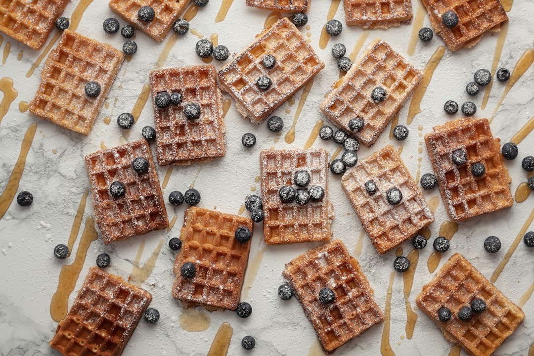 découvrez des recettes délicieuses de gaufres, un régal sucré ou salé qui ravira toutes vos papilles ! que ce soit pour un petit-déjeuner gourmand ou un dessert irrésistible, nos conseils et astuces vous aideront à les préparer comme un chef.