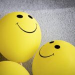 découvrez les secrets du bonheur dans notre guide sur le bien-être. apprenez des techniques éprouvées pour cultiver la joie et vivre une vie épanouissante. transformez vos pensées et vos actions pour embrasser un quotidien rempli de positivité.