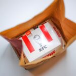 découvrez le réconfort inégalé de la comfort food : des plats savoureux et réconfortants qui éveillent des souvenirs d'enfance et apportent chaleur et bonheur à chaque bouchée. que ce soit des macaroni au fromage, une soupe maison ou un gâteau moelleux, plongez dans un univers gourmand où chaque recette est une invitation à la convivialité.