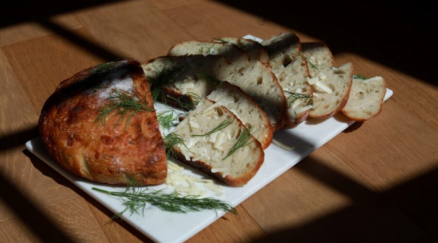 découvrez le fenouil, une herbe aromatique aux multiples bienfaits en cuisine et pour la santé. apprenez à l'intégrer dans vos plats pour rehausser les saveurs et bénéficier de ses propriétés nutritives.