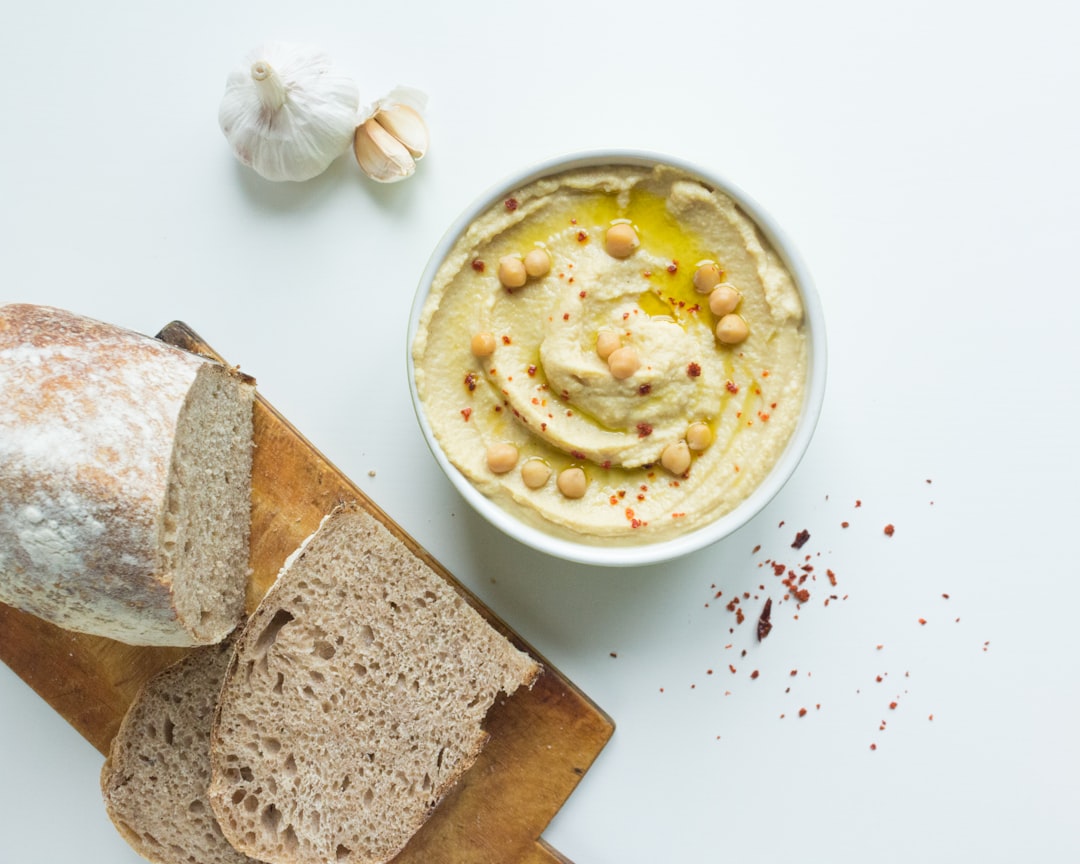 découvrez le paprika, cette épice aux multiples saveurs et couleurs, idéale pour rehausser vos plats. apprenez son histoire, ses variétés et ses bienfaits pour la santé. transformez vos recettes avec ce condiment plein de caractère.