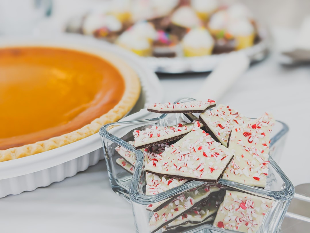 découvrez comment organiser un potluck mémorable avec des amis et de la famille. des conseils sur le choix des plats, l'organisation et des idées originales pour rendre votre événement convivial et délicieux!