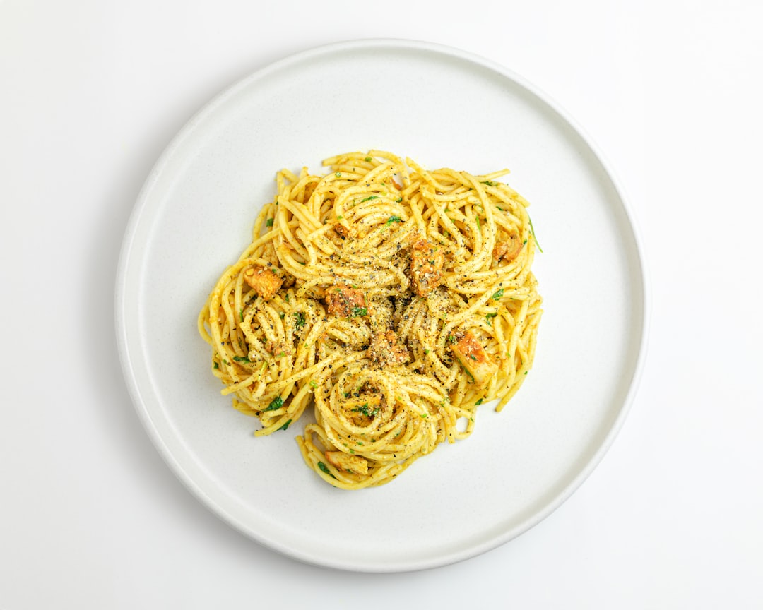 découvrez une recette épicée qui éveillera vos papilles ! que vous soyez amateur de plats relevés ou simplement curieux d'expérimenter de nouvelles saveurs, cette recette facile à suivre saura ravir tous les gourmands. préparez-vous à relever le défi du piquant !