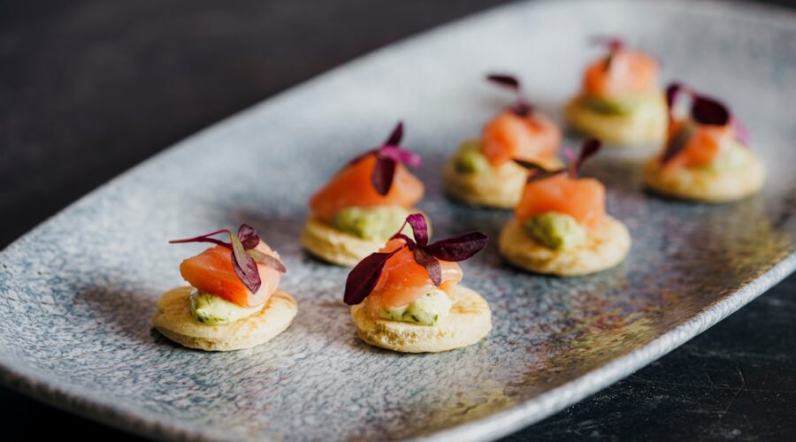 découvrez des recettes d'apéritifs savoureux et faciles à réaliser pour ravir vos invités lors de vos soirées. que ce soit des bouchées, des dips ou des plateaux de charcuterie, trouvez l'inspiration pour un début de repas réussi.