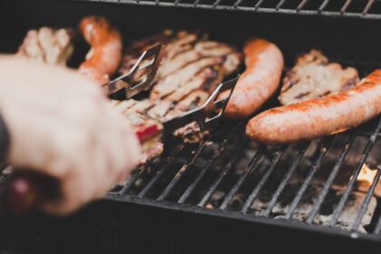 découvrez l'art du barbecue avec nos conseils, recettes et astuces pour des grillades succulentes. transformez vos repas en une expérience conviviale et savoureuse !