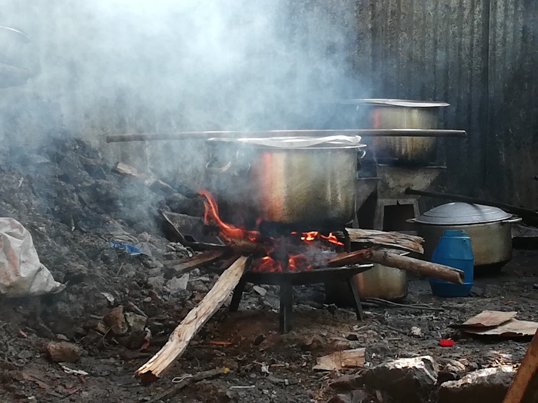 découvrez des recettes délicieuses et économiques avec notre guide de budget cooking. apprenez à cuisiner des plats savoureux sans vous ruiner, tout en optimisant vos courses et en réduisant le gaspillage alimentaire. transformez votre cuisine en un espace créatif où le goût rencontre l'économie !