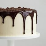 découvrez la délicieuse recette de cake qui ravira vos papilles ! facile à préparer, ce dessert moelleux et parfumé est parfait pour toutes les occasions. idéal pour accompagner un thé ou un café, laissez-vous tenter par cette douceur qui saura séduire petits et grands.