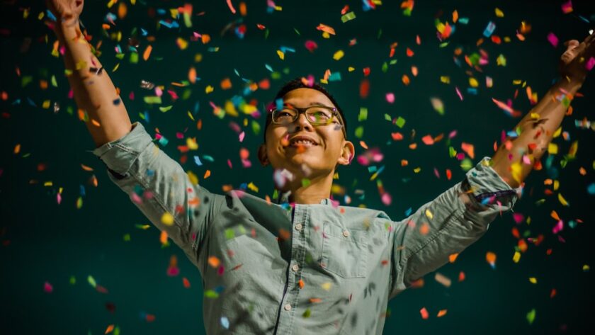 découvrez l'art de célébrer chaque moment de la vie avec joie et créativité. que ce soit un anniversaire, un mariage ou tout autre événement spécial, trouvez des idées inspirantes et des conseils pratiques pour faire de chaque célébration un souvenir inoubliable.