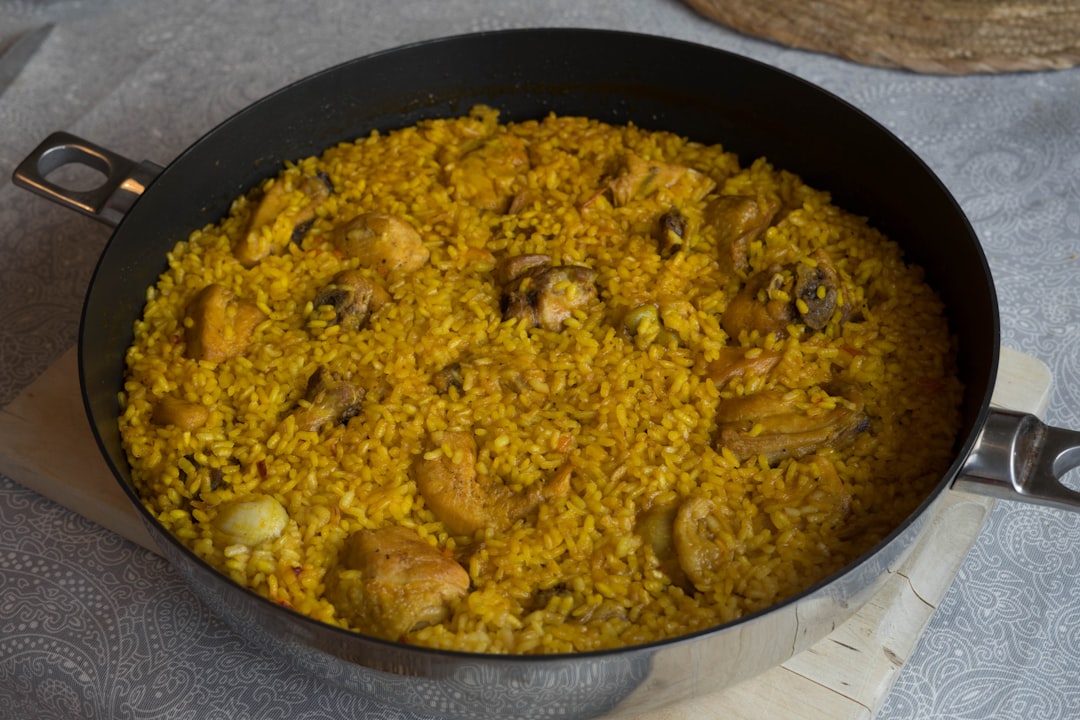 découvrez une délicieuse recette de poulet qui ravira vos papilles. facile à réaliser, cette recette vous promet un repas savoureux et réconfortant, parfait pour toutes les occasions. mettez en valeur les saveurs du poulet avec des ingrédients frais et des épices bien choisies.