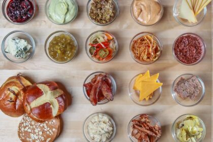 découvrez l'univers savoureux du chutney, ces délicieuses préparations à base de fruits et d'épices qui rehausseront vos plats. apprenez à créer des chutneys maison pour accompagner viandes, fromages et plats végétariens.