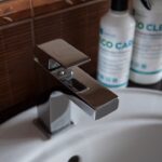 découvrez nos astuces de nettoyage incontournables pour garder votre maison éclatante et bien ordonnée. des conseils pratiques pour tout, des surfaces aux tapis, afin de simplifier votre routine de ménage.
