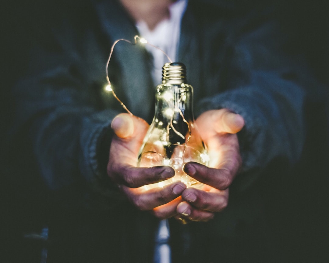 découvrez comment la créativité peut transformer vos idées en réalité. explorez des astuces et des techniques pour stimuler votre imagination et libérer votre potentiel créatif dans tous les aspects de votre vie.